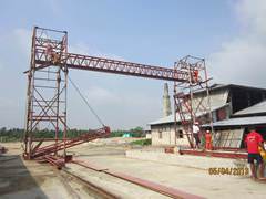 แบบเสาเข็มและ GANTRY CANE, Burma - April 2013