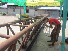 แบบเสาเข็มและ GANTRY CANE, Burma - April 2013