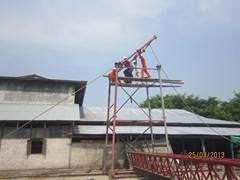 แบบเสาเข็มและ GANTRY CANE, Burma - April 2013